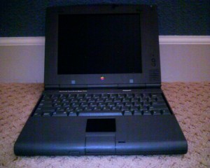 Macintosh PowerBook Duo 2300c